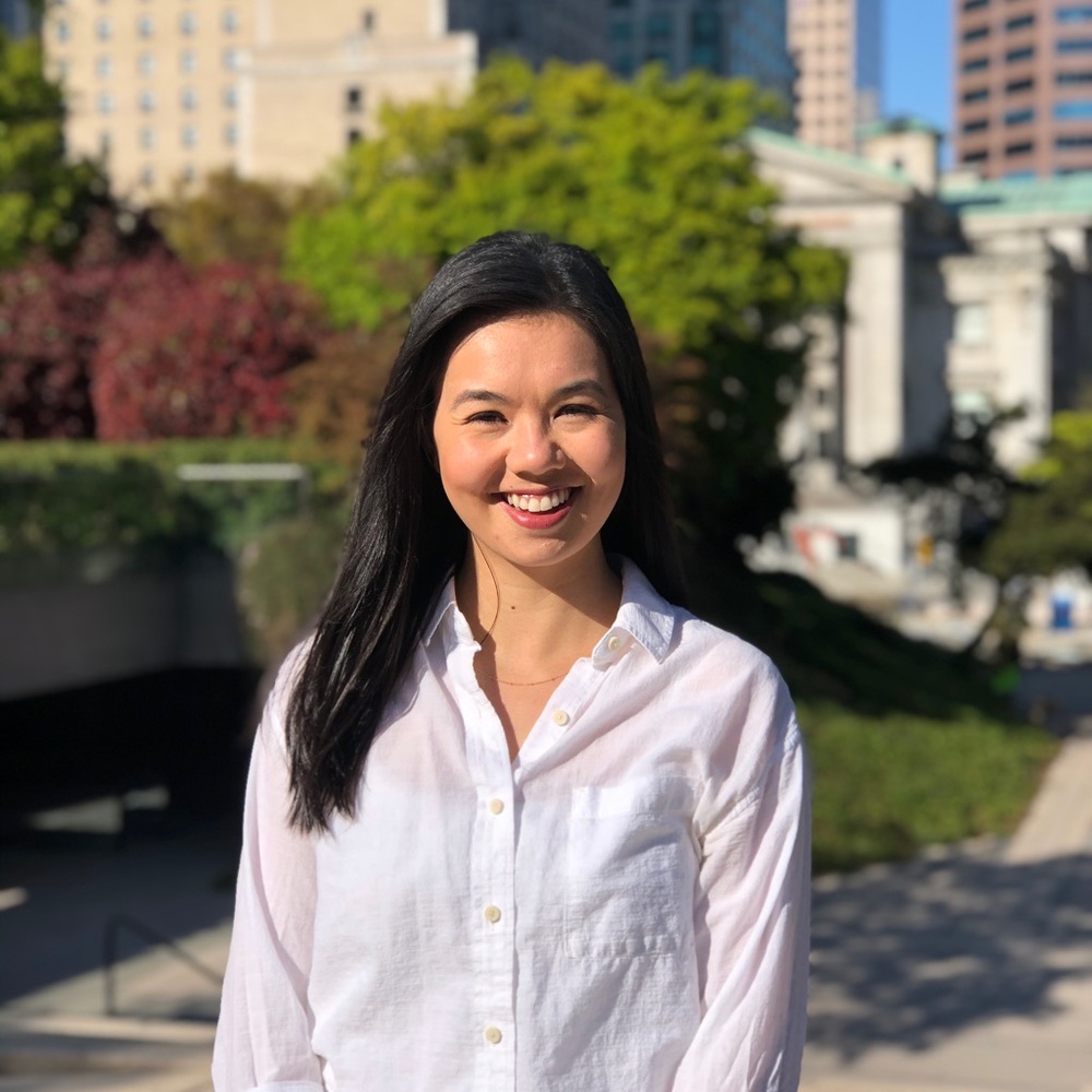 Meet your Posher, Emma